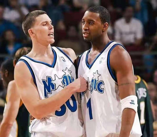 的成绩跻身 的成绩跻身