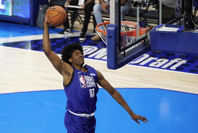 胜利的基石 胜利的基石