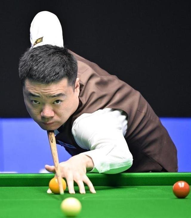 时刻把握议 时刻把握议